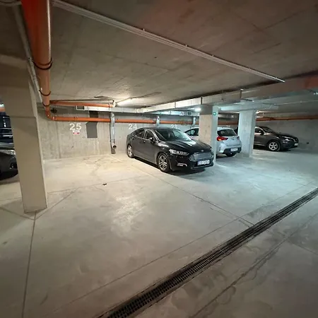 Dwupokojowy Z Miejscem Parkingowym Lejlighed *
